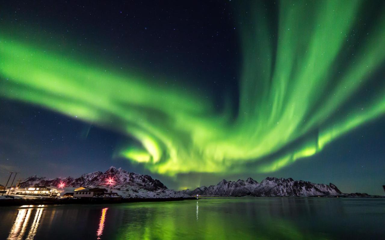 Rorbuene Svolvaer Havn Villa Exterior foto