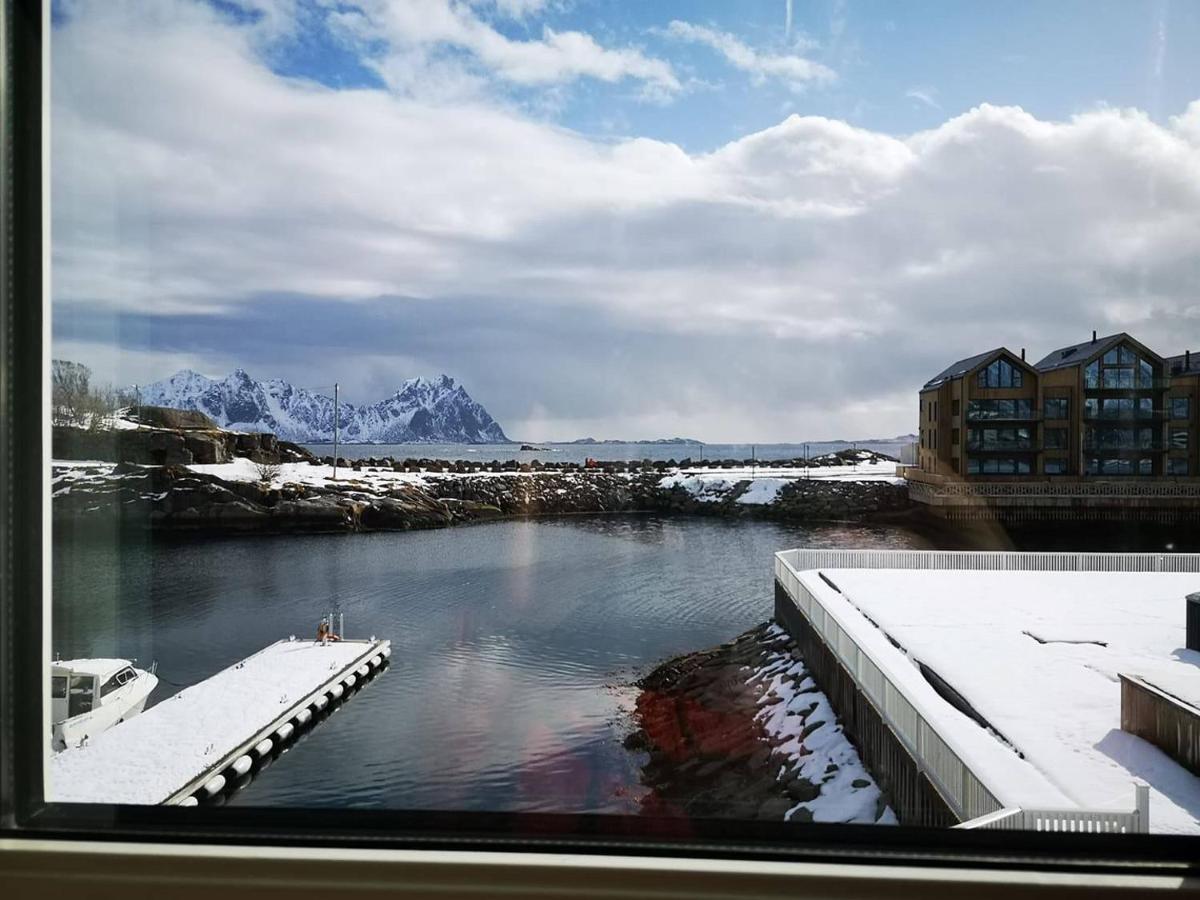 Rorbuene Svolvaer Havn Villa Exterior foto