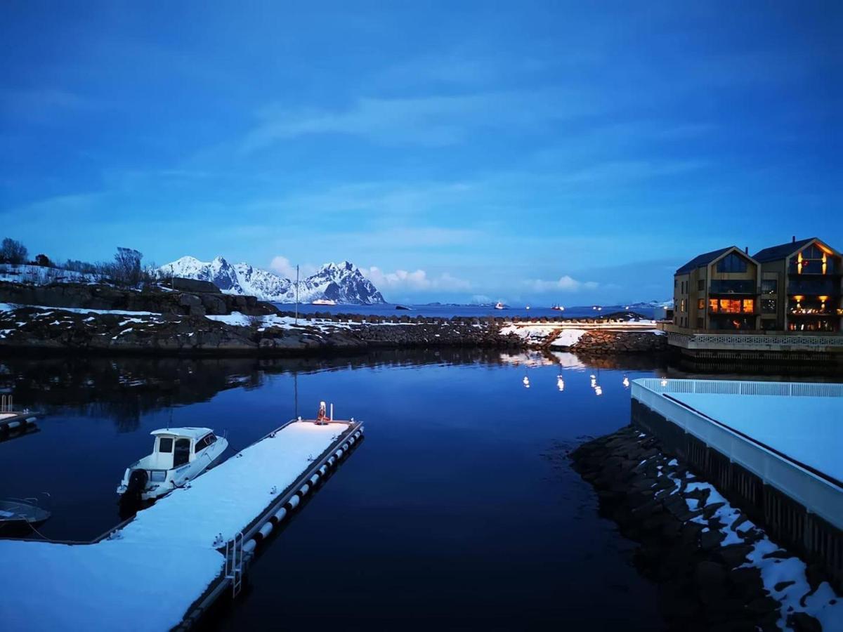 Rorbuene Svolvaer Havn Villa Exterior foto